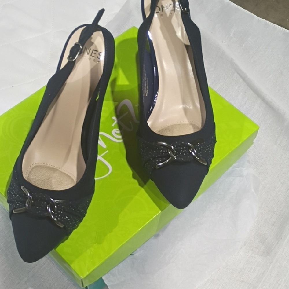 Jones New York Black Slingback Heels with Bow